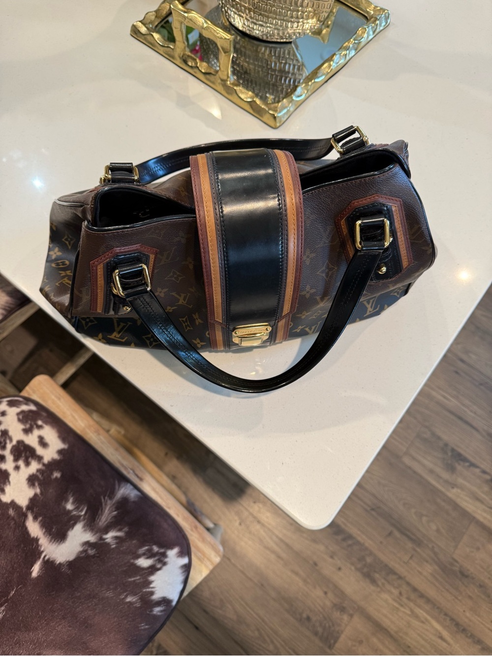 Louis Vuitton Monogram Canvas Duffel with Black Center Strap & Tan Trim - Picture 4 of 11